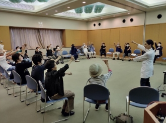 公開講座（めまいのリハビリ体操）